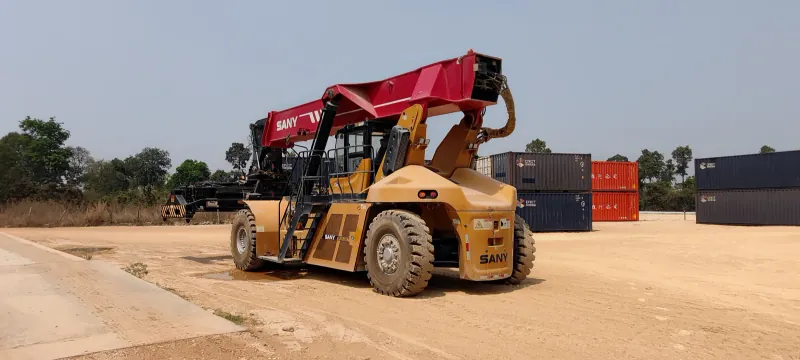 Container handler