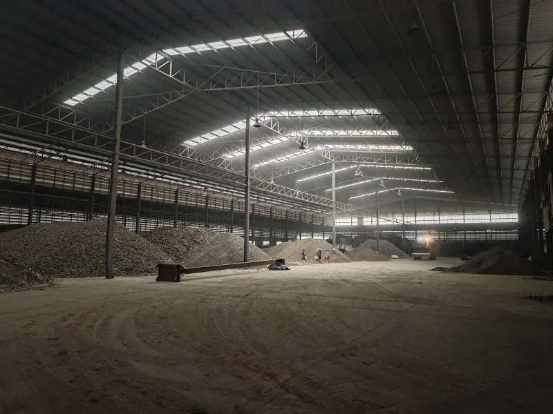 Warehouse · stored cargo